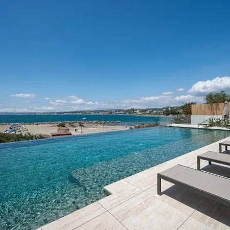 Luxury Front Line Ikkil Bay アパート *